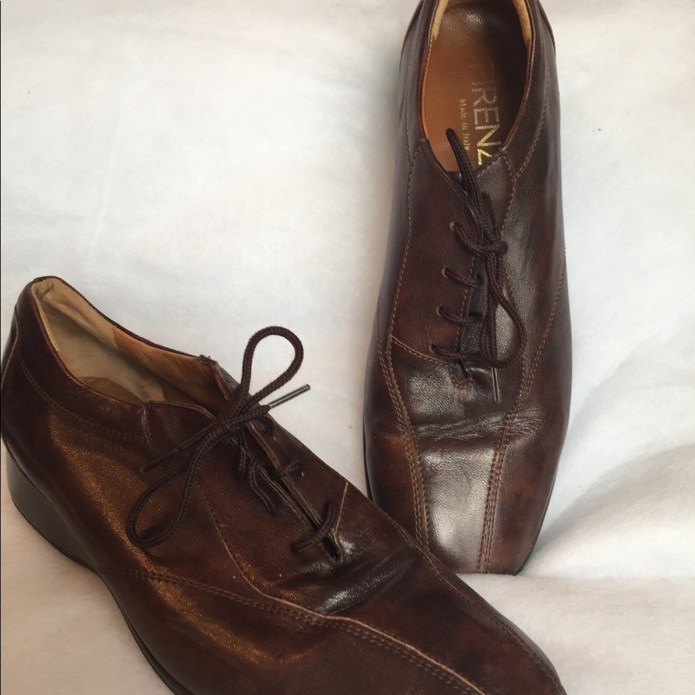 - Firenze Amorcello Bicycle Toe Shoes